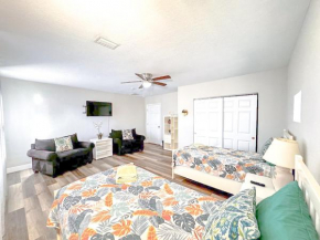 Spacious And Stylish Interiors With Outdoor In Ground Pool